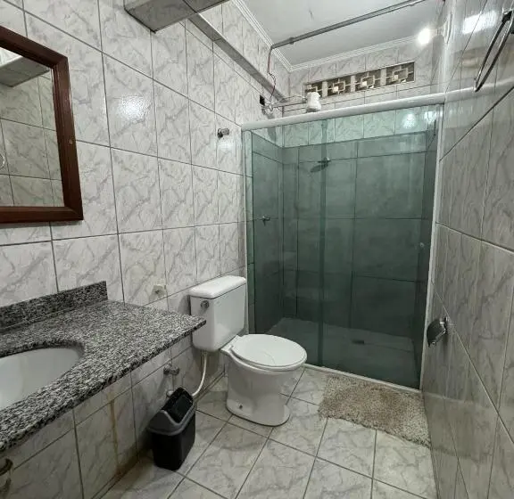 Standard Kolmen Hengen Huone, Lize Prime