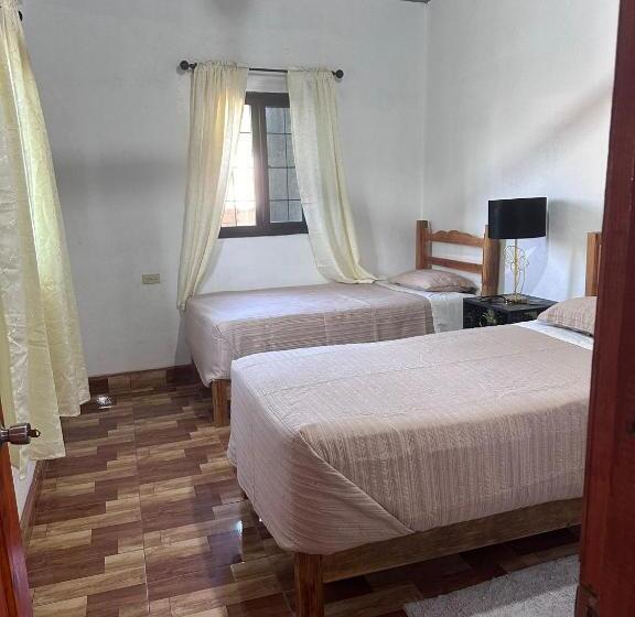 اتاق استاندارد, Princess Inn