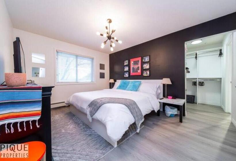 Apartamento 2 Dormitórios, The Neon Palace   Kingbed   Fireplace   Netflix   Ug Park