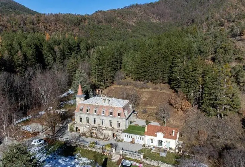 ガーデンビュースタンダードルーム, Château Le Beylon   Chambres D Hôtes