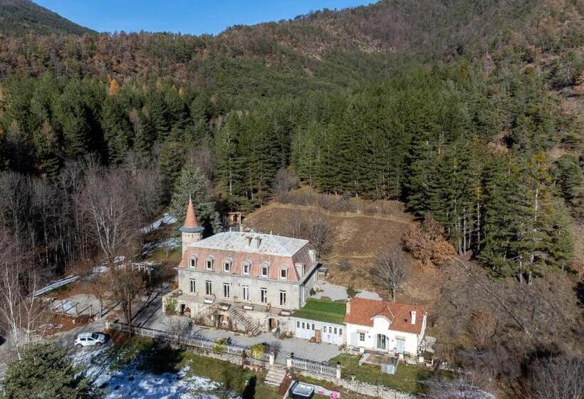 Номер Стандарт Вид на Горы, Château Le Beylon   Chambres D Hôtes