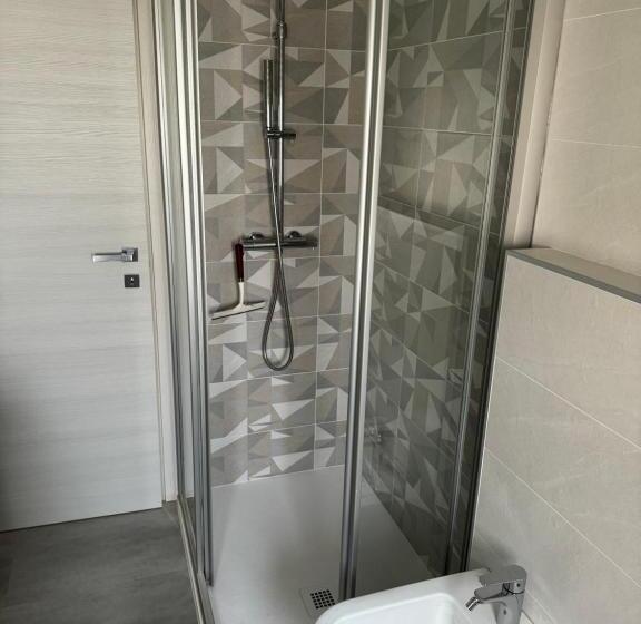 Standard Einzelzimmer Geteiltes Bad, Giagi B&b