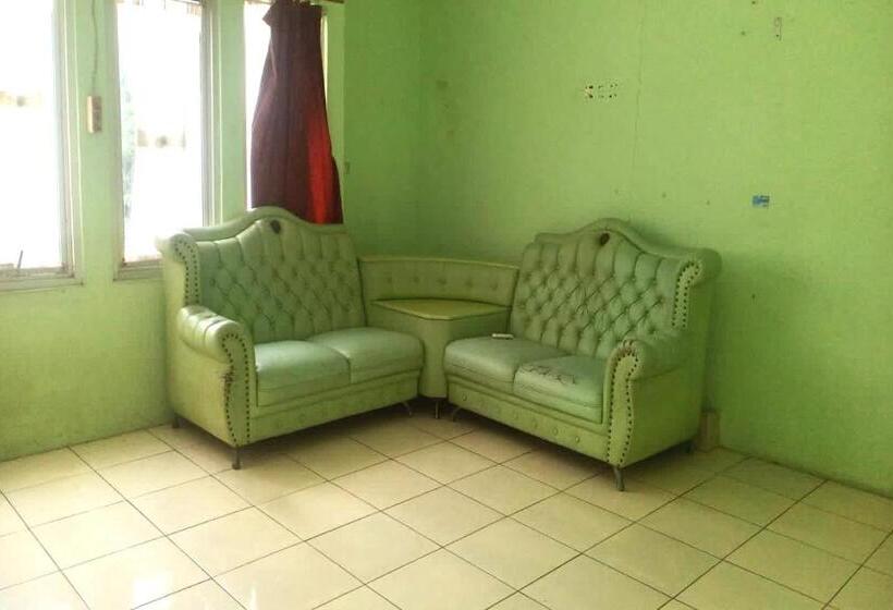 غرفة عائلية, Aryani Suites Syariah