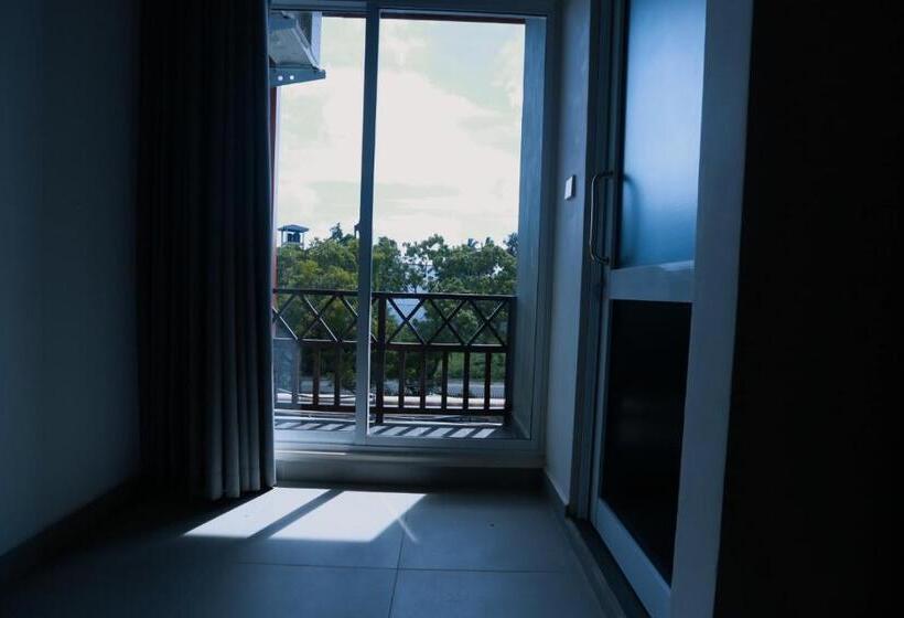 Deluxrum med Balkong, Coop Safari