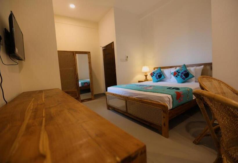 Standard Trippelrum med Balkong, Coop Safari