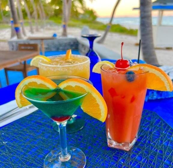 سوییت با چشم‌انداز دریا, Exuma Palms Resort