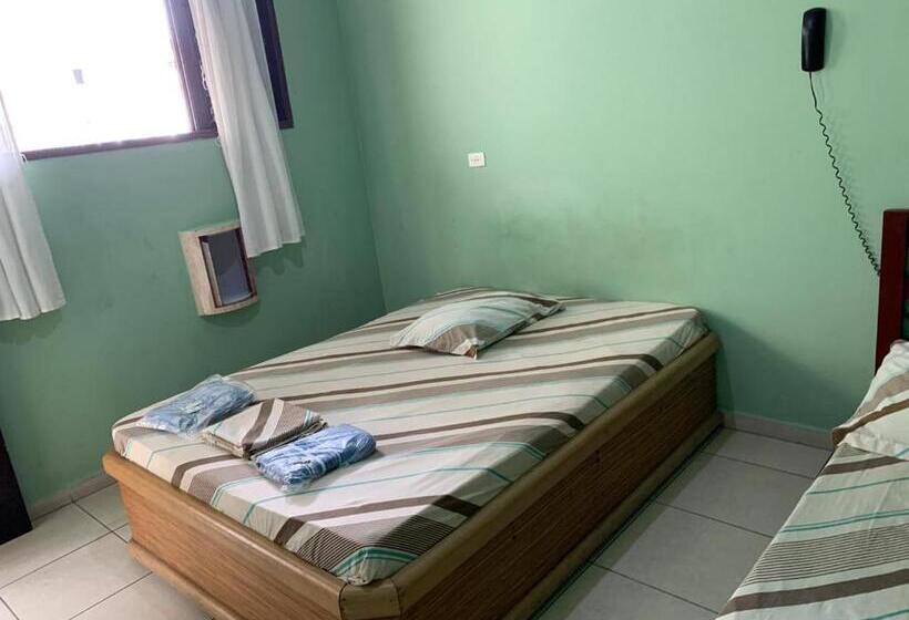 标准三人间, Vila De São Vicente