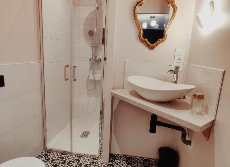 디럭스 룸, Au Coin Du Chemin