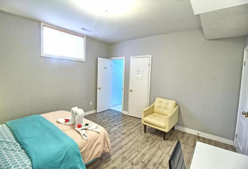 חדר דלוקס, Bright Basement & Private Bathroom, Free Parking