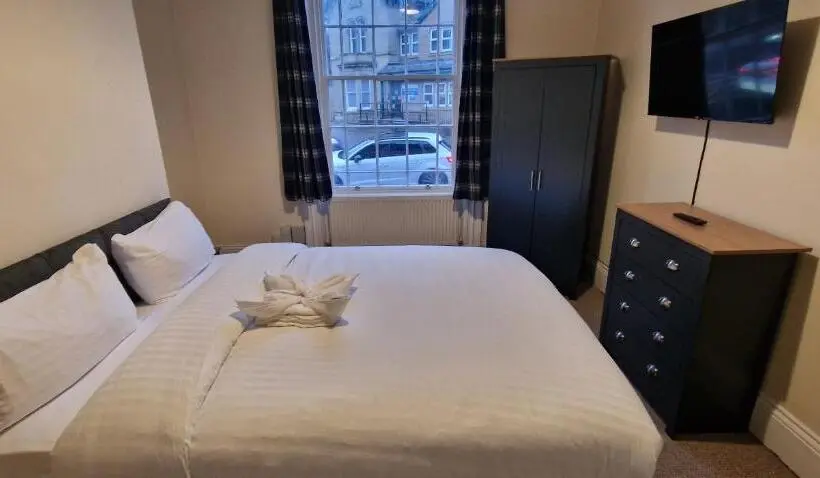 スタンダードルーム, Rooms In Wakefield City Centre
