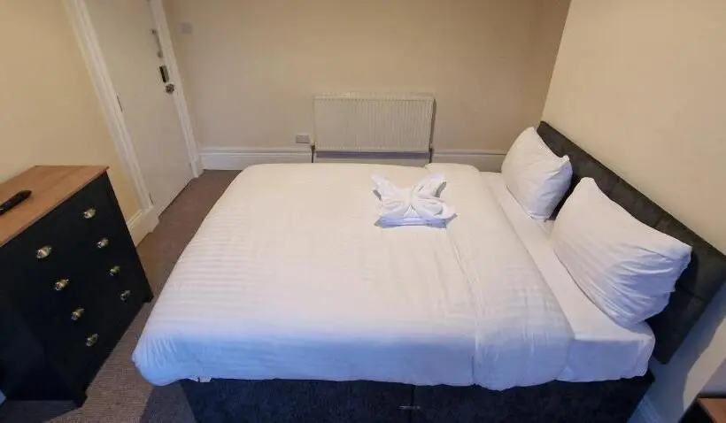 スタンダードルーム, Rooms In Wakefield City Centre