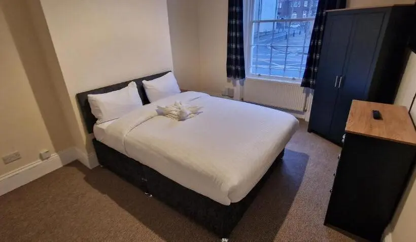 スタンダードルーム, Rooms In Wakefield City Centre