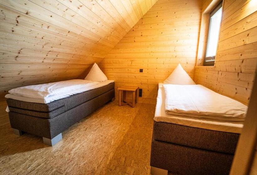 منزل 3 غرف نوم, Feriendorf Wasserkuppe