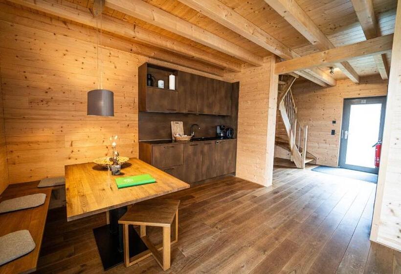 منزل 3 غرف نوم, Feriendorf Wasserkuppe