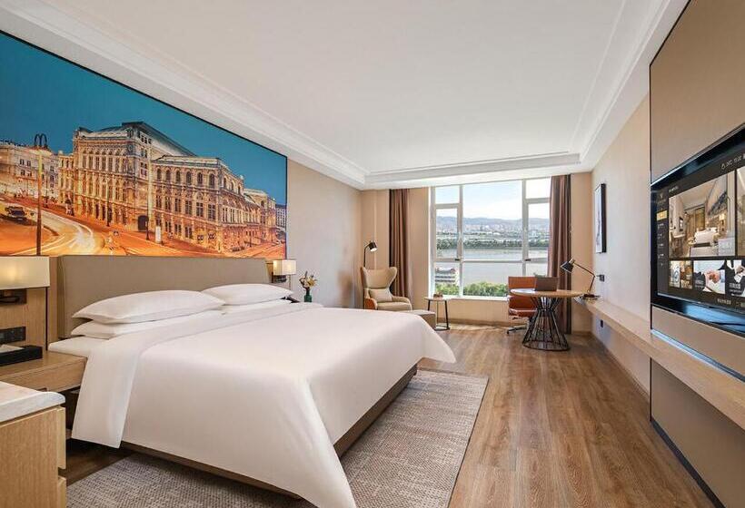 Номер Стандарт Вид на Реку, Vienna International Hotel Lanzhou Sasseur Outlets & Yellow Riverside
