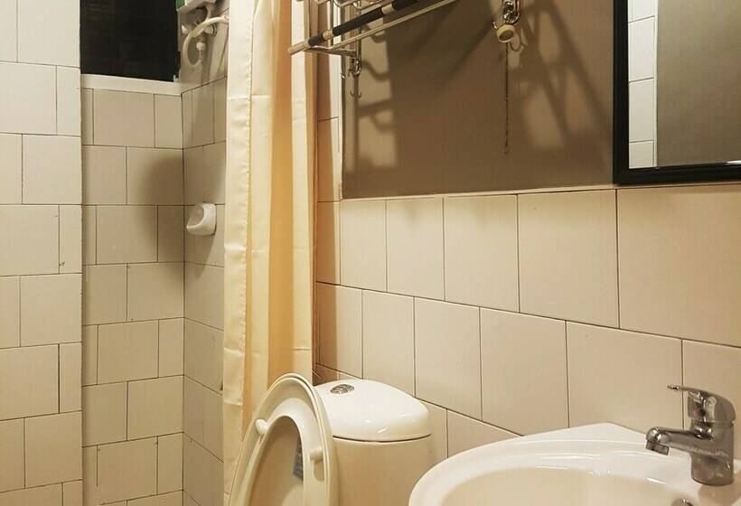 Quarto Triplo Estandar, Aliria Bed And Breakfast