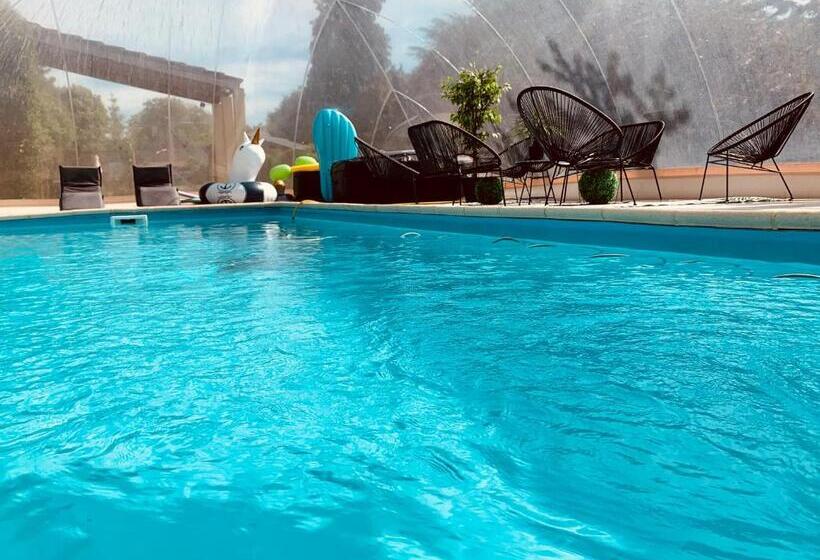 شاليه غرفة نوم واحدة, Home Sweet Home