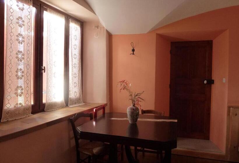 침실 2개 아파트, Le Rocher Des Ducs, Vue Sur Montagne, Abris Voitures Et Motos