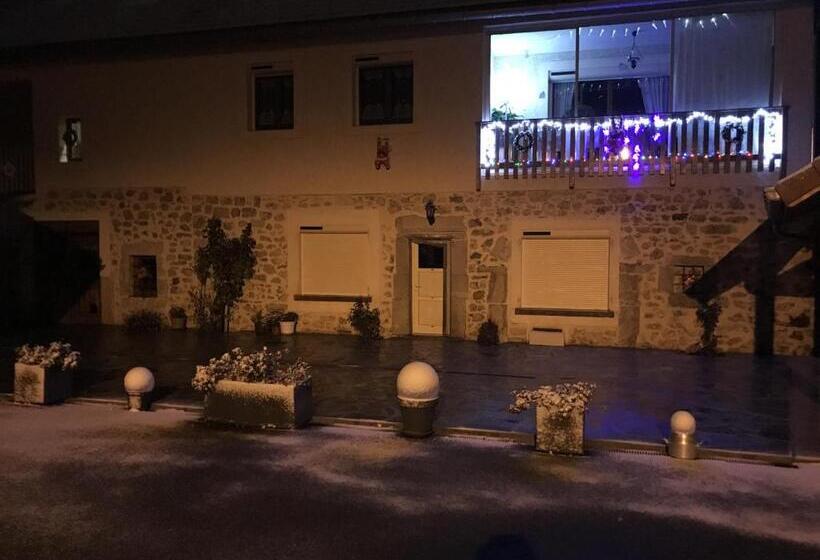 침실 2개 아파트, Le Rocher Des Ducs, Vue Sur Montagne, Abris Voitures Et Motos