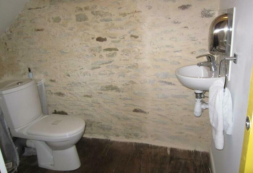 标准间, Manoir Desnachez