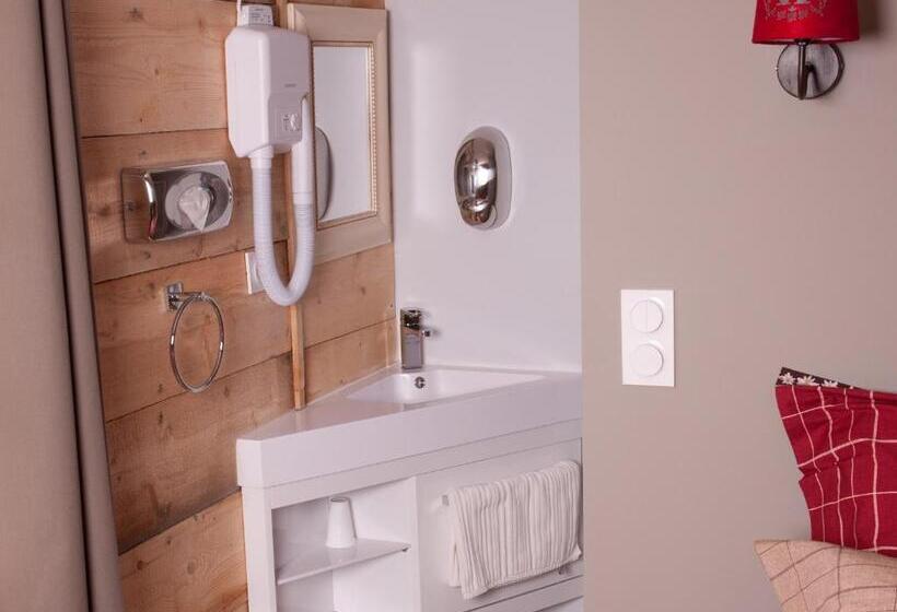 标准间, Manoir Desnachez