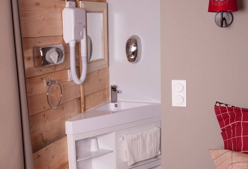 标准间, Manoir Desnachez