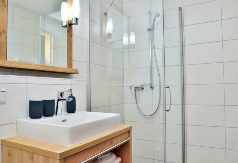 Номер Стандарт с Балконом, Burg Hotel Feldberg