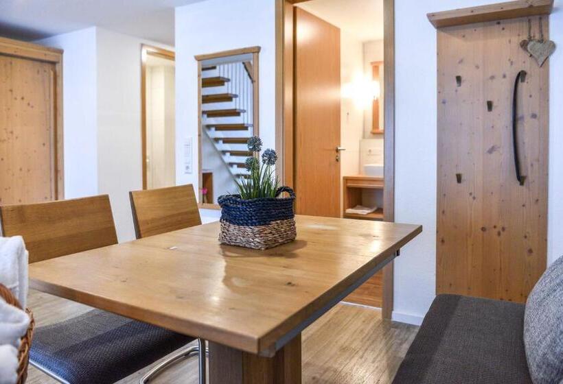 家庭间, Burg Hotel Feldberg