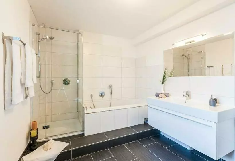 デラックスルーム, Haus Am See B&b