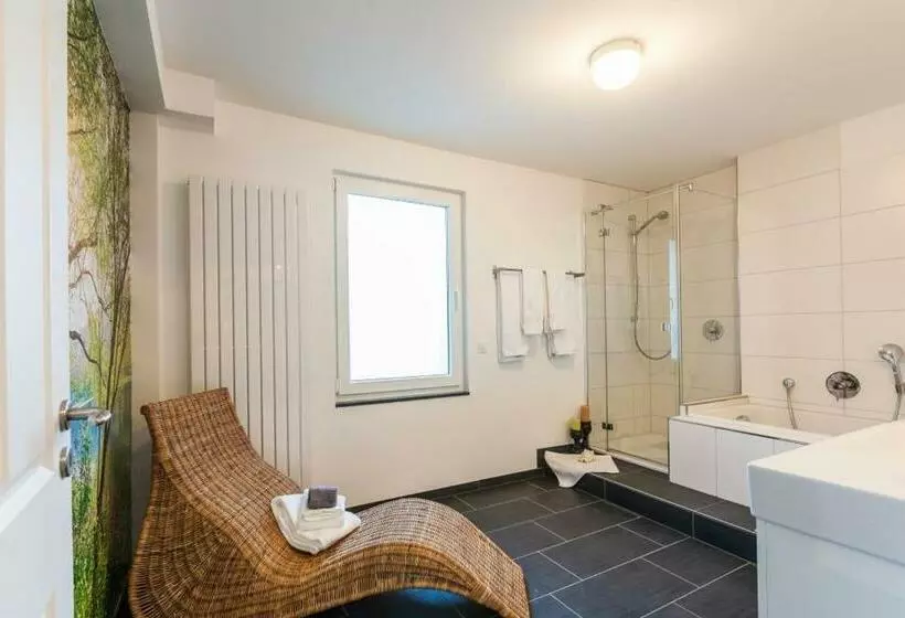 デラックスルーム, Haus Am See B&b