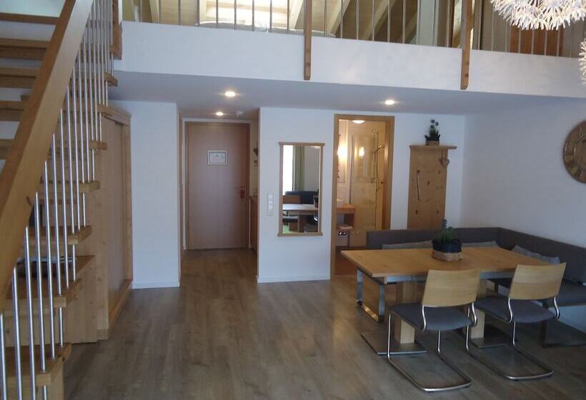 家庭间, Burg Hotel Feldberg