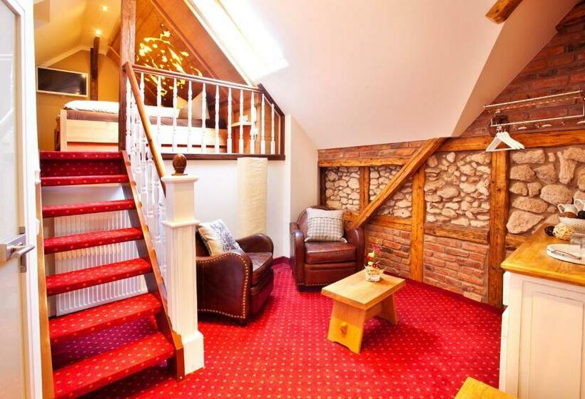 디럭스 룸, Kepplers Ecke