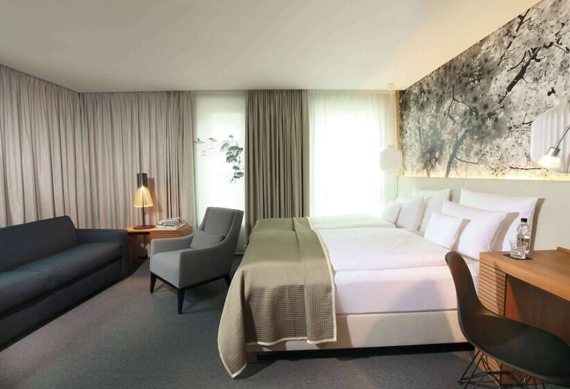 Номер Deluxe, Me And All Hotel Dusseldorf, By Hyatt