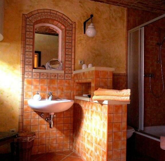 ガーデンビュースーペリアールーム, Raminorca Ferienwohnung   Frühstück Kann Man Bei Uns Dazu Buchen