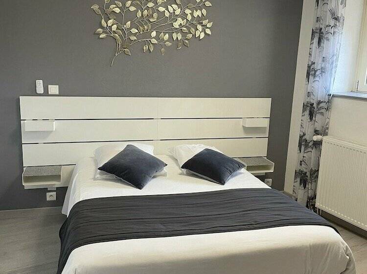 חדר סטנדרט, Sarl Macarena