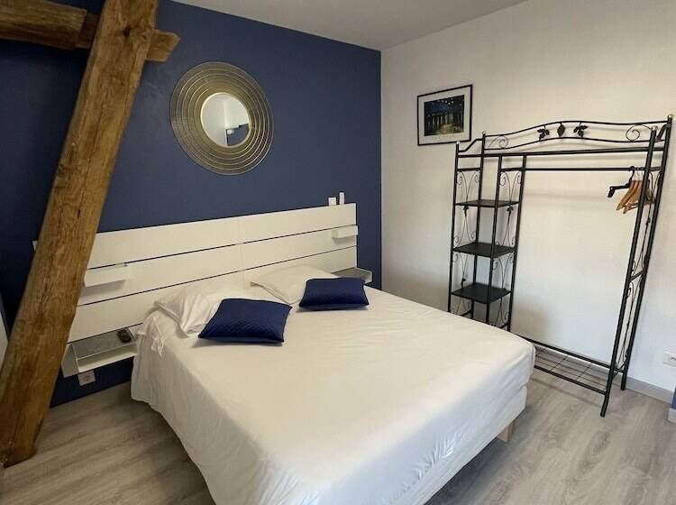 Номер Стандарт, Sarl Macarena