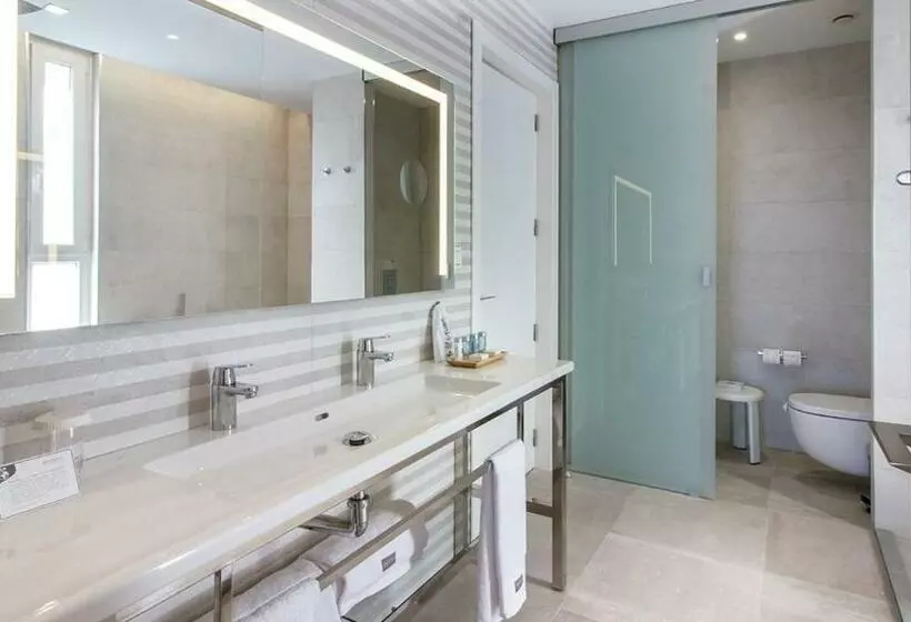 سوئیت با تخت بزرگ, Estimar Calpe Suitopia