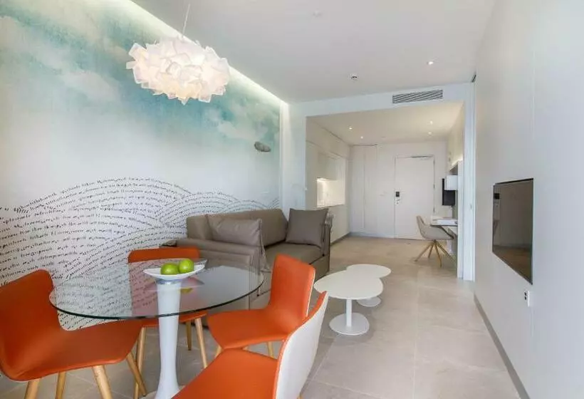 سوییت, Estimar Calpe Suitopia