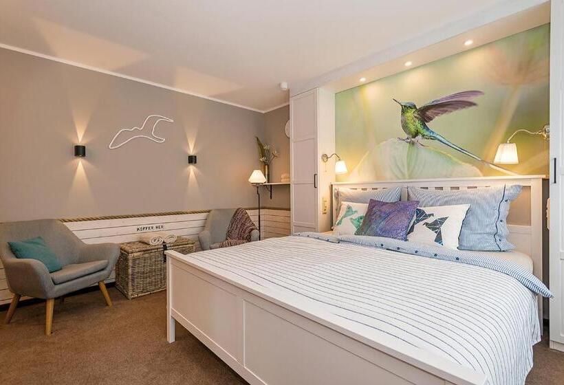 スタンダードスタジオ, Villameehr