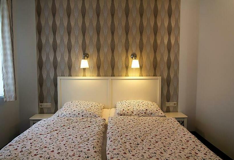 １ベッドルームアパートメント, Villameehr