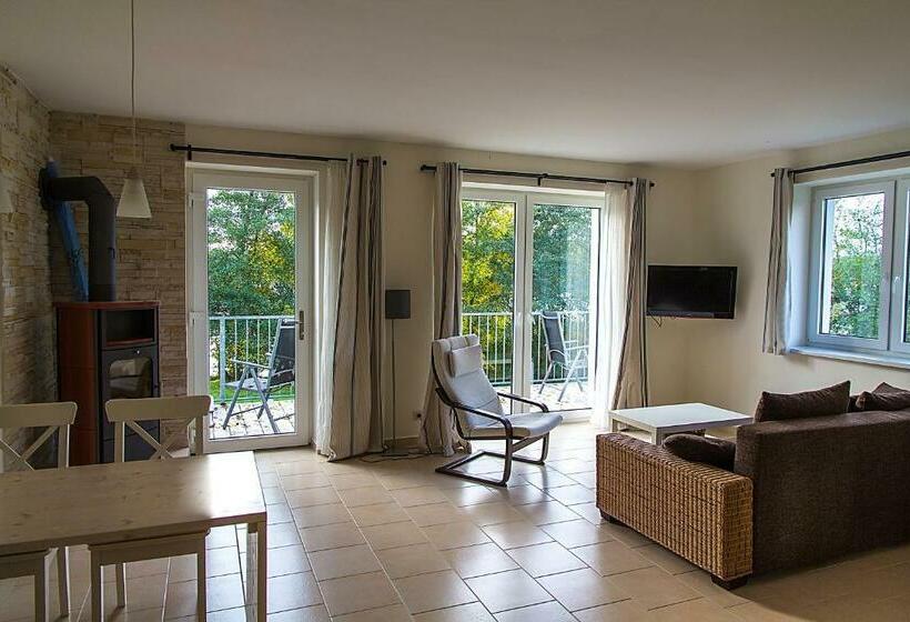 １ベッドルームアパートメント, Villameehr