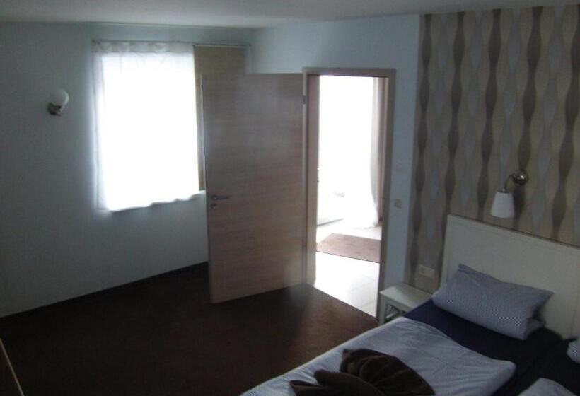 Апартаменты 1 Спальня, Villameehr