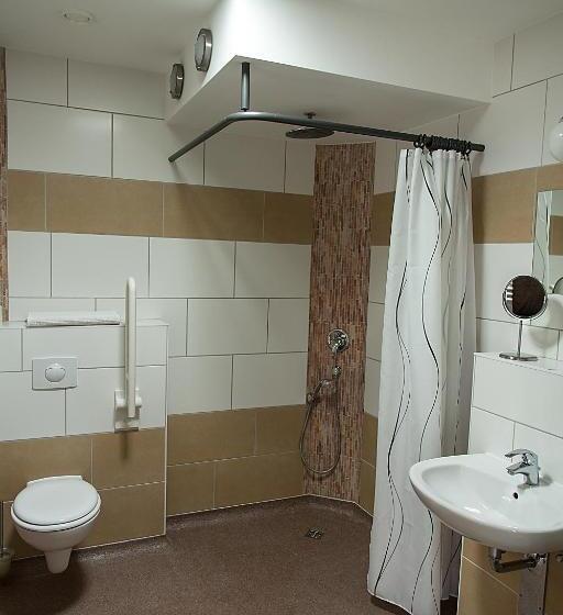 １ベッドルームアパートメント, Villameehr