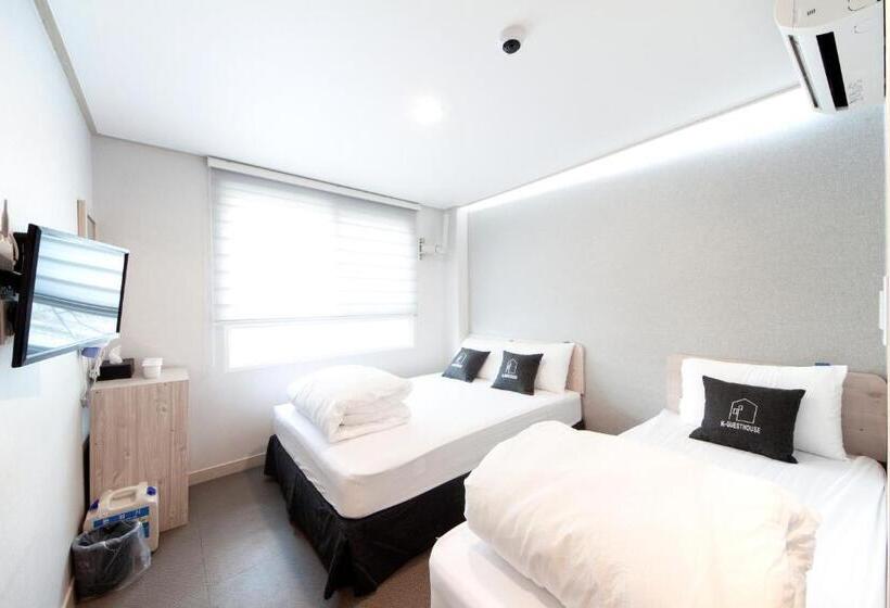 Номер Стандарт Трехместный, K Grand Hotel Seoul