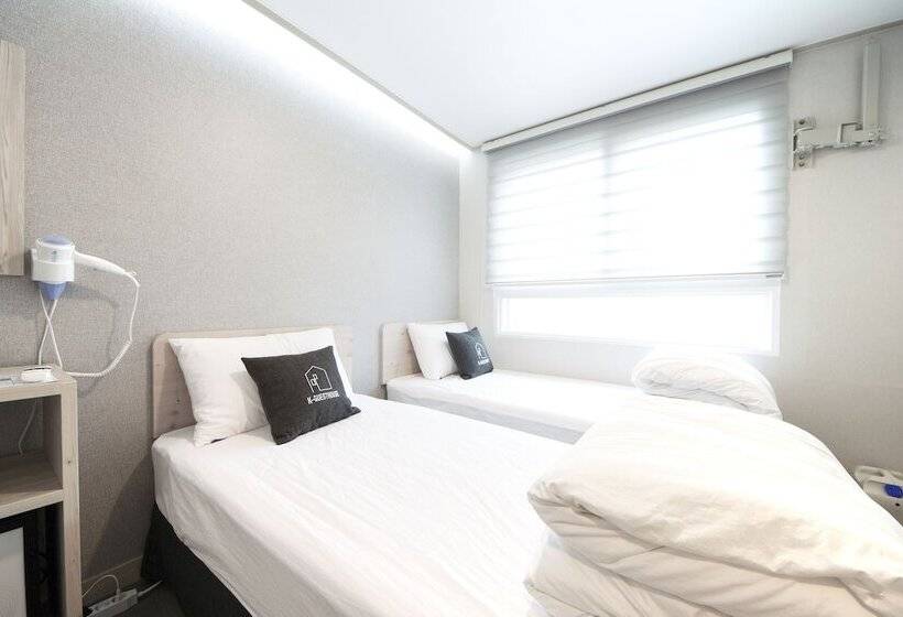 Номер Стандарт, K Grand Hotel Seoul