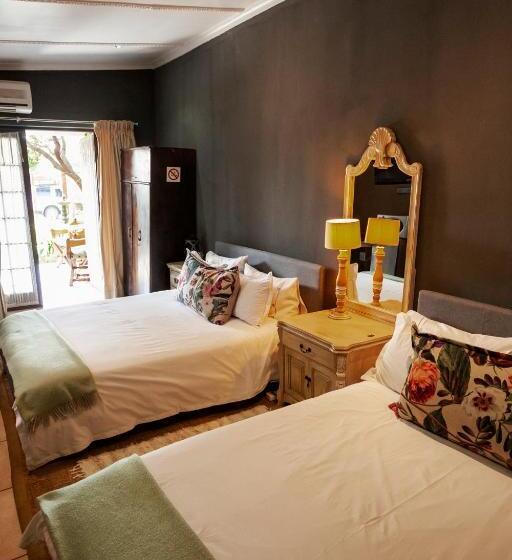 家庭间, Town And Country Mpumalanga