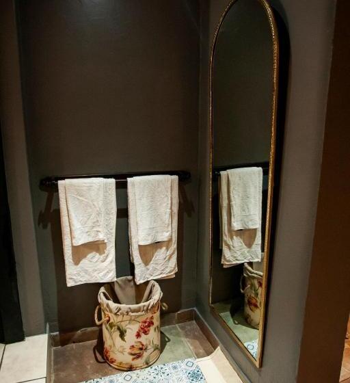 经济房, Town And Country Mpumalanga