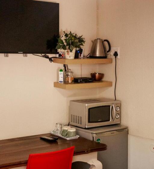 经济房, Town And Country Mpumalanga