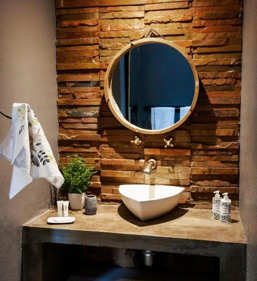 经济房, Town And Country Mpumalanga