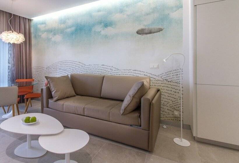 スイート, Estimar Calpe Suitopia